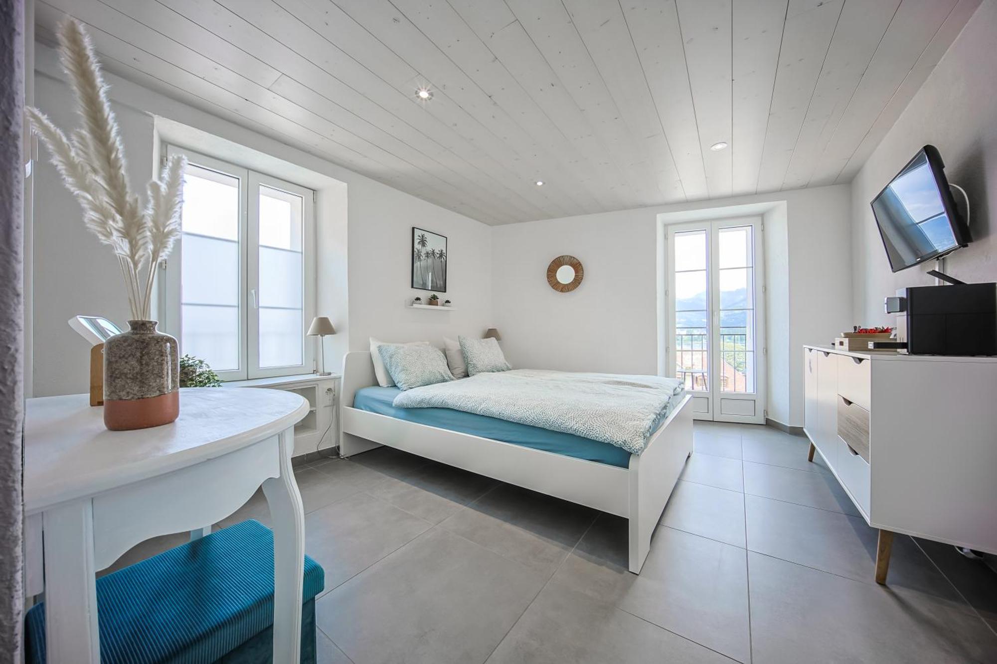 Aloha Chambres Port-Valais Екстер'єр фото